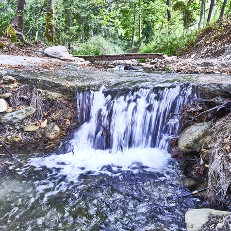 The mountains of Samos invite to walking